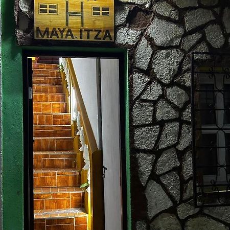 Casa Maya Itza フローレス エクステリア 写真