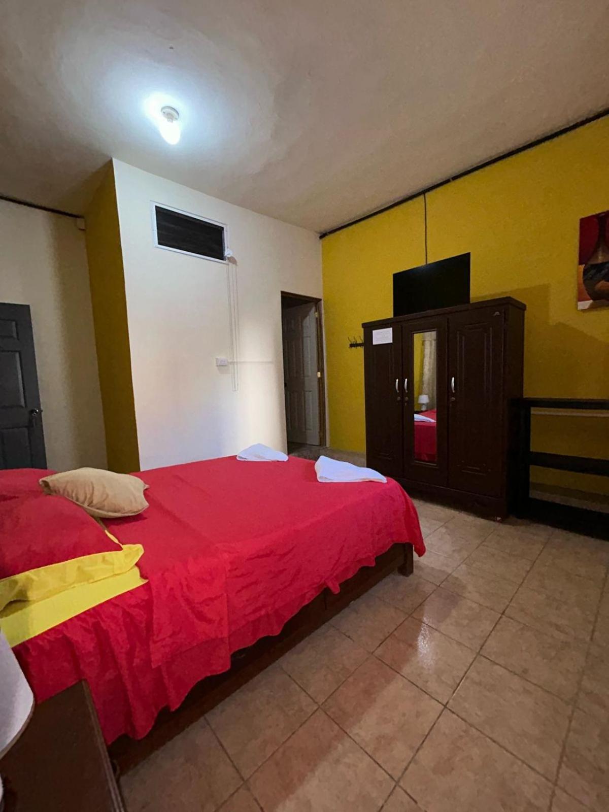 Casa Maya Itza フローレス エクステリア 写真